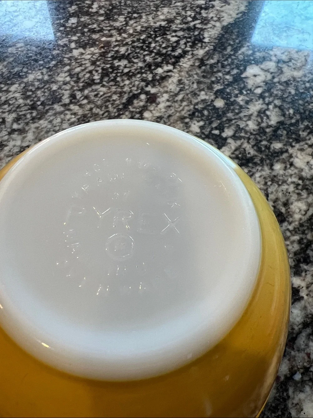 PYREX Yellow Ceramic Mixing Bowl - 1 1/2 Pint